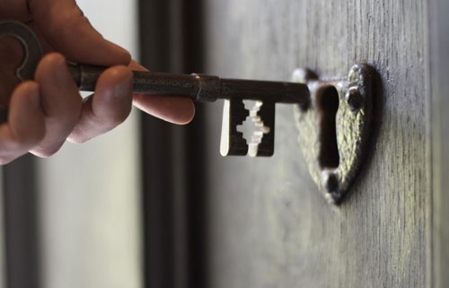 آموزش باز کردن قفل کمد